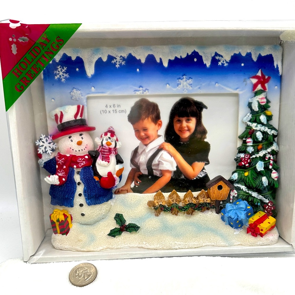Holiday Christmas 3D Picture Table Top Frame 
NEW